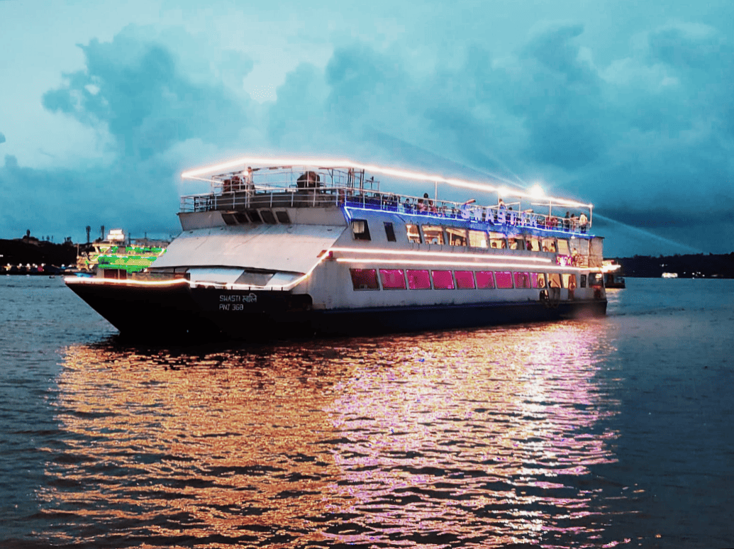 Swastik 3 Deck Dinner Cruise